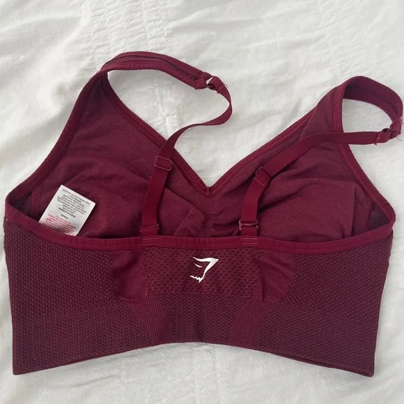 Gymshark Maroon Sports Bra and Shorts Set - Picture 7 of 8